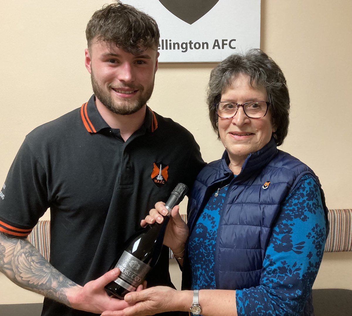 Wellington_AFC's tweet photo. Our man of the match against St Blazey was midfielder Josh Lukins and he received the award from club secretary Jane Brown on behalf of today’s sponsors, RW Gale Ltd.
#tangerinearmy 🍊🍊🍊
@swsportsnews @_WesternLeague_ https://t.co/Je2O4THEiq