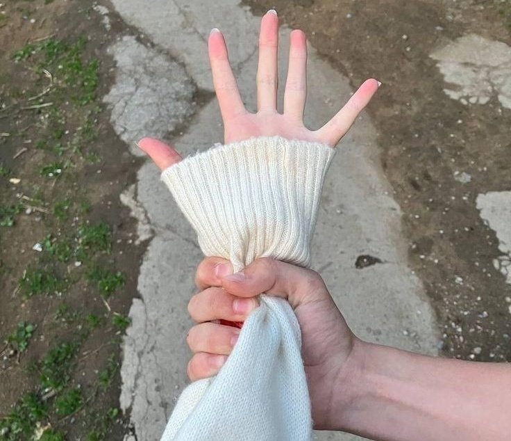 dulsekaos's tweet photo. 𝜗𝜚 🧵 hilo de como llegar a los huesos ! https://t.co/bd9YKoahQ5