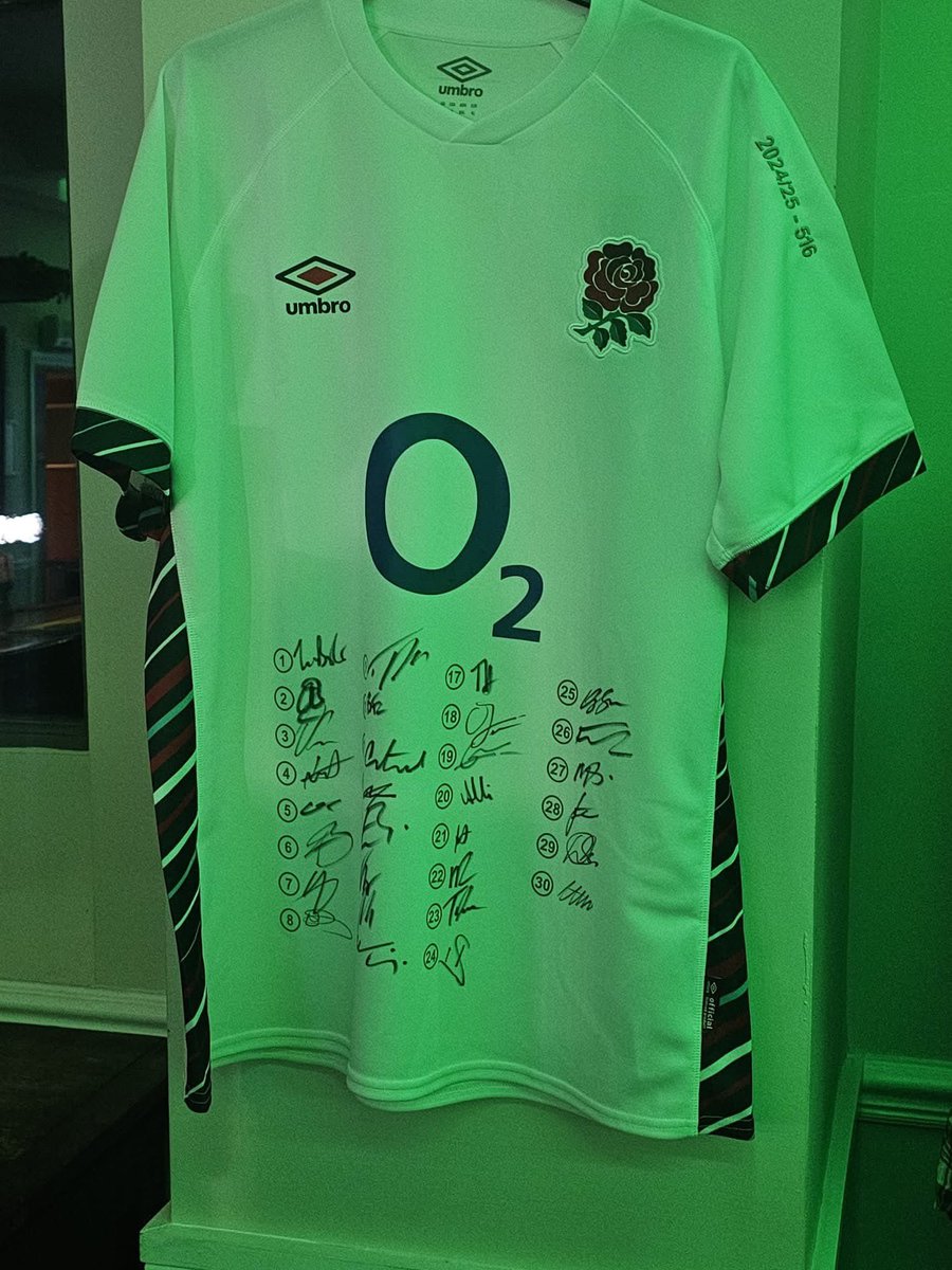 koinadi's tweet photo. What an amazing night of fundraising for @kingswoodrfc All Inclusive Rugby (AIR) Team. Thank you @BristolBears, particularly @HarryRandall69, @EllisGenge and JParamore for the signed jerseys. Thank you @TPCGreens, @Claire @Carrie for hosting. All to support some special kids👏🏽 https://t.co/mmhPaoFcxK