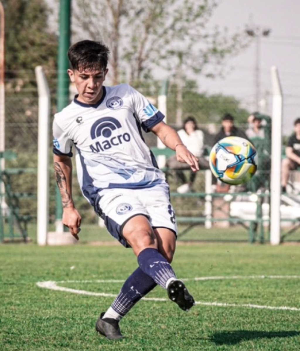 ⚽️🏴󠁧󠁢󠁳󠁣󠁴󠁿 Julián Reyna alcanzó los CUATRO GOLES con la 4ta de Independiente Rivadavia 

🎯 Hoy hizo DOBLETE en el 3-2 vs. Platense