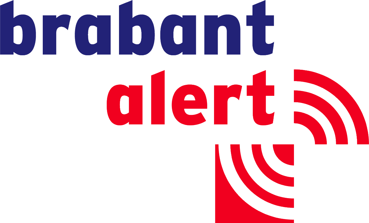 Bosbrand bij de Kanaalweg in Drunen met NL Alert