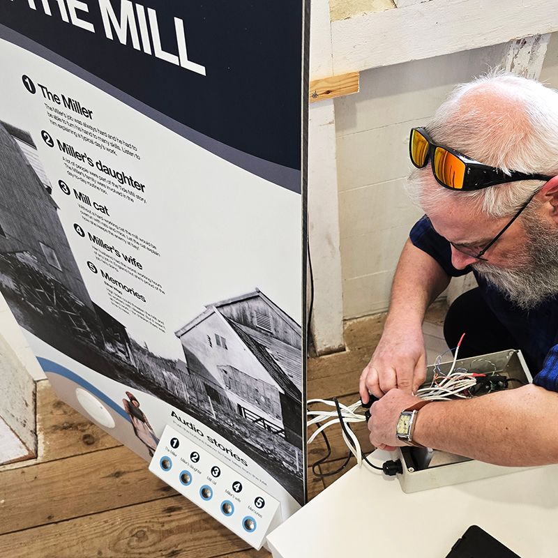TideMill_Museum's tweet photo. Audio Station fixed with help from #fraserhale #longshopmuseumleiston. The crackling was from a loose connection. The voices of yesteryear are crystal clear again. #woodbridgetidemillmuseum #kidsinmuseums #millengineering. Please support our fundraising https://t.co/cp5WKiL14R https://t.co/PpL6TtvY4q