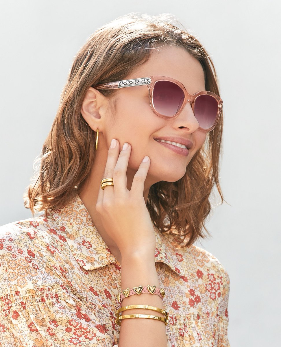 Spring sunshine means new sunnies! ☀️ Come into a Brighton store this today for our Sunglass Event and try on all the latest styles! 😎
