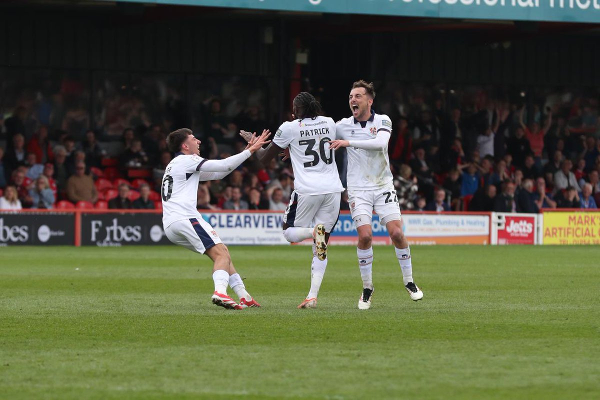 👏 

78 mins: 3-0
FT: 3-3.

#TRFC #SWA