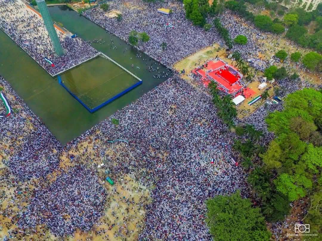 Hundreds of thousands of people gathered today in the Bangladeshi🇧🇩 capital, Dhaka, to join the #MarchforGaza organized by the Palestine Solidarity Movement.
🇧🇩🇧🇩🇧🇩🇧🇩❤️❤️❤️❤️🇵🇸🇵🇸🇵🇸🇵🇸
#bangladesh #marchforgaza #Bangladesh #FreePalestine <a href="/jacksonhinklle/">Jackson Hinkle 🇺🇸</a> <a href="/AlJazeera/">Al Jazeera PR</a> <a href="/CNN/">CNN</a>