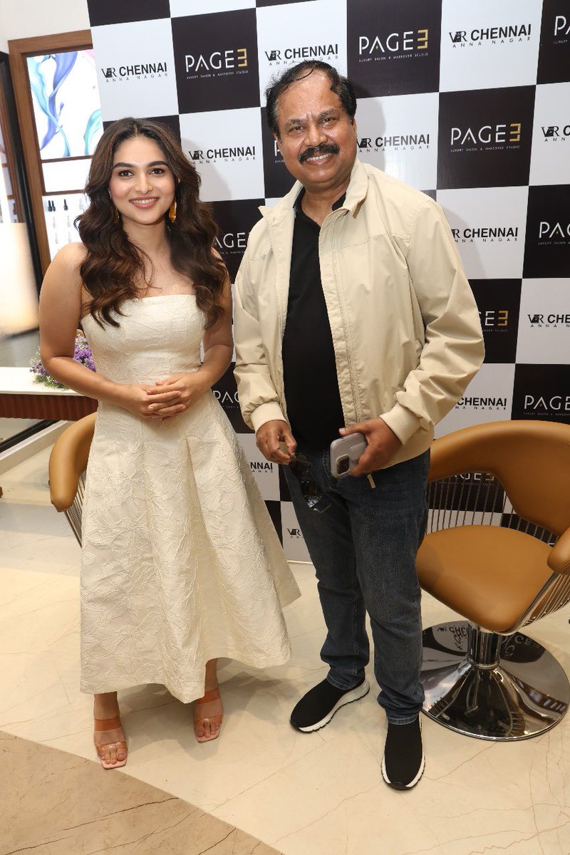 ckknaturals's tweet photo. Wishing the gorgeous #KayaduLohar good health, more wealth and tonnes of happiness on your birthday ( belated)
@11Lohar #TrendingActor #Dragon #BeautyNBrains @Page3SalonOff @naturals700 @DreamGirl @VimiMagic https://t.co/EvouEgkZsL