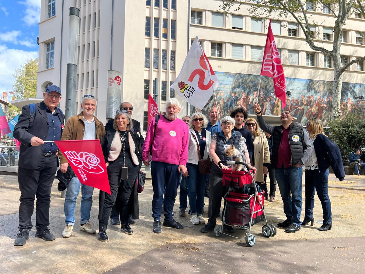 Les socialistes du Rhône étaient présents aux côtés des associations et syndicats pour défendre l'état de droit face à l'extrême-droite.