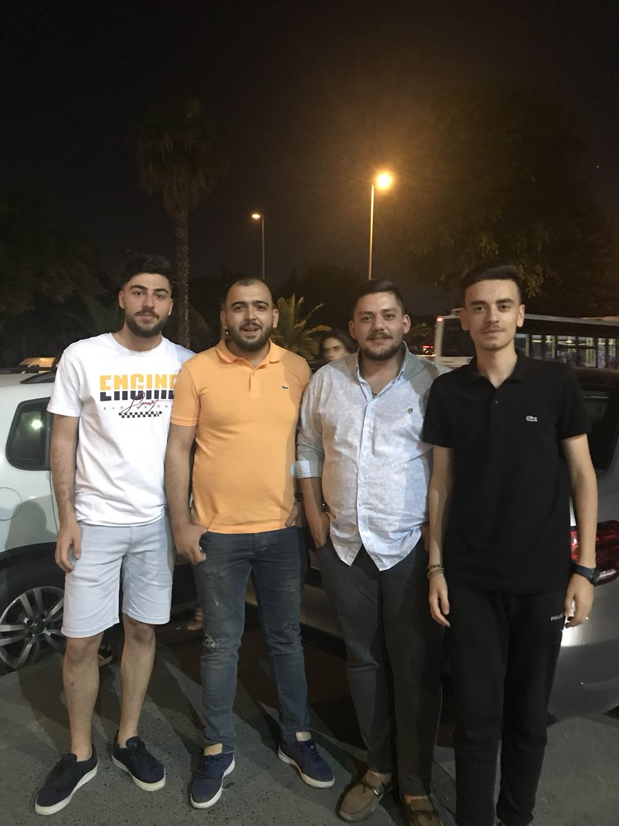 Mustafaemiirr's tweet photo. @batuhanibikli1 @mehmetdmirr Sene 2016-17, Bizim için hâla #MSPU https://t.co/J9j0zCyLWf