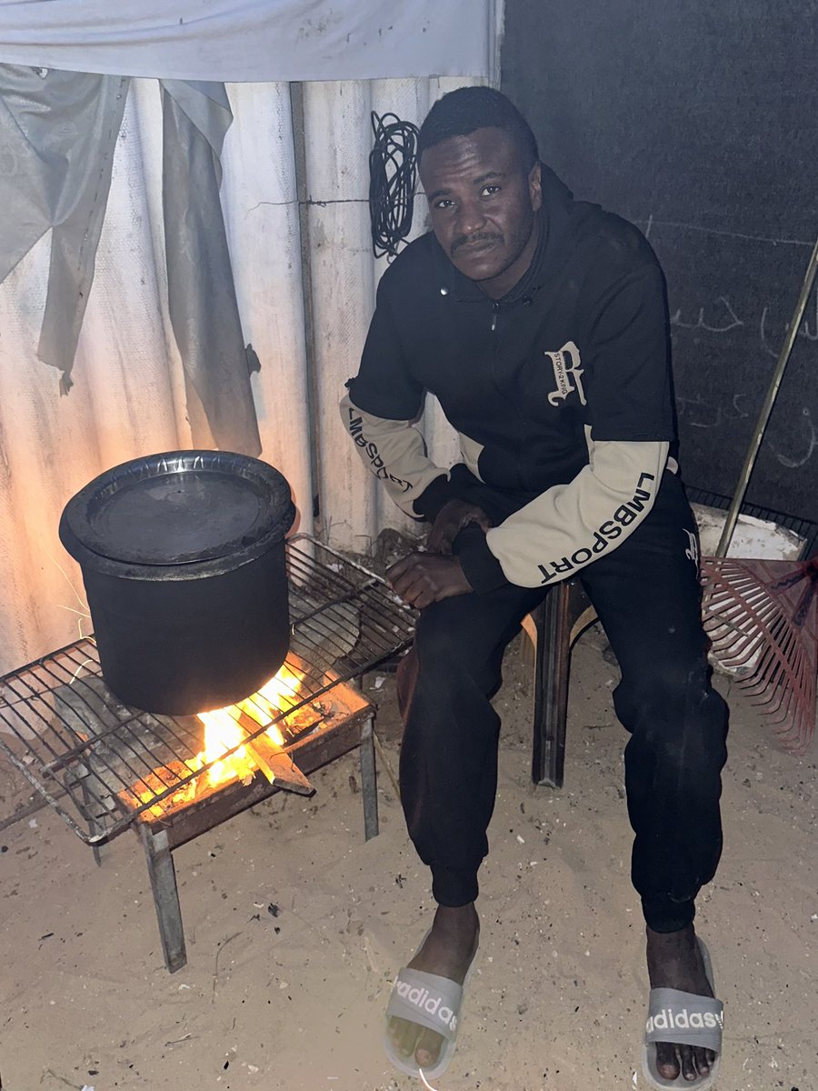 have no food 😭
 I have no food 😭
 I have no food 😭
 I have no food 😭
 I have no food 😭
 I have no food 😭
 I have no food 😭
Please please Donate, quote and Rt please👇 

Link : gofund.me/95e15761