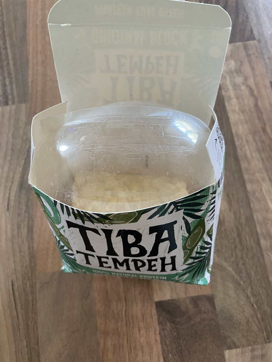 andymacinnes's tweet photo. @TibaTempeh is this normal and safe to eat? Use by date is May 2025. https://t.co/Ertv7NxyIk
