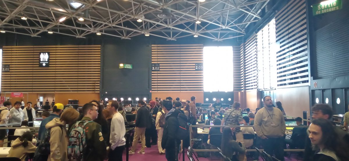 AgilegameIntset's tweet image. POV : C&apos;est samedi et t&apos;es à #Fullwipe