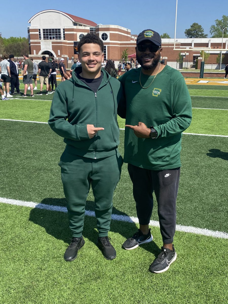 Had a great time at ATU spring game, Thank you for invite! <a href="/SHBearsFB/">Sylvan Hills Bears Football</a> <a href="/CoachBHood/">Braden Hood</a> <a href="/MarkKelley33/">Mark Kelley</a> <a href="/duneganjace/">Jace Dunegan</a> <a href="/Jay_wright4/">Jarius Wright</a>