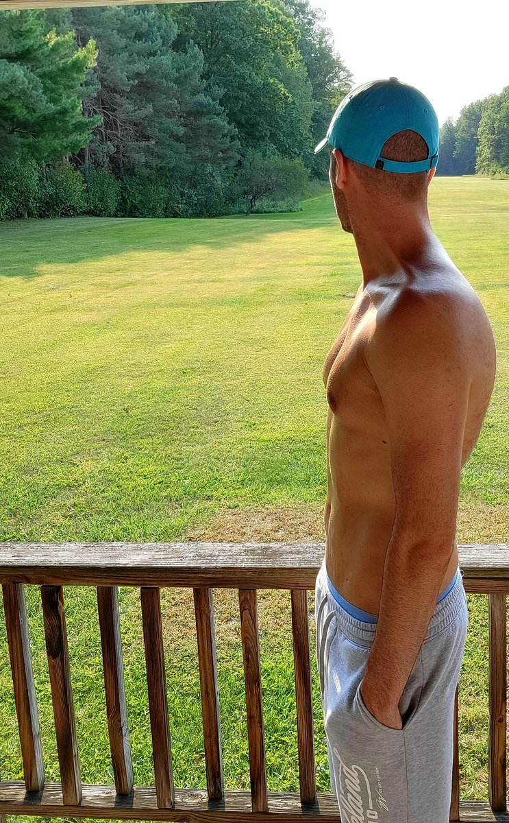 KyleWAlpha's tweet photo. I thought it would be fun to start posting on X more, so here is a little bit about me. I believe in positivity. I love investing and I believe Bitcoin is the best asset on the planet. I am lucky to have an amazing girlfriend. Also, I love my country 🇺🇸 https://t.co/MGb92fY7LJ