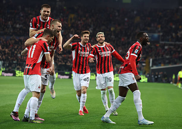 Milan Posts tweet media