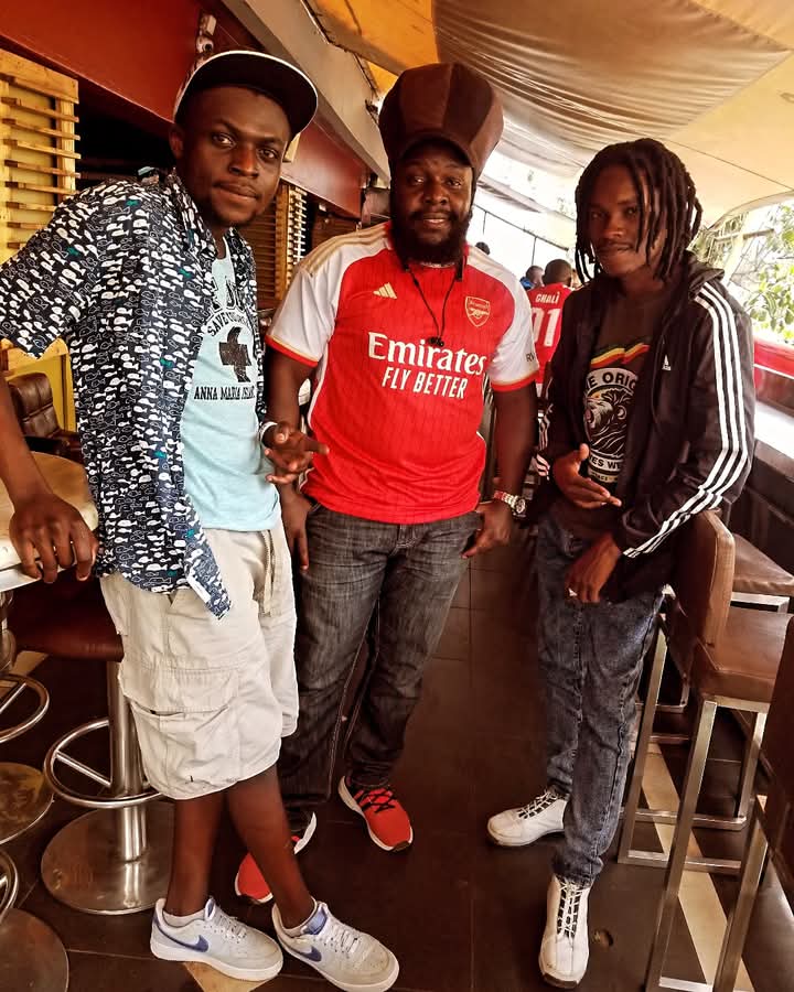 JAH NO PARTIAL👊🏿

#GODEHYAKA 
<a href="/Smooth_opareta/">Selector Mambichwa</a>