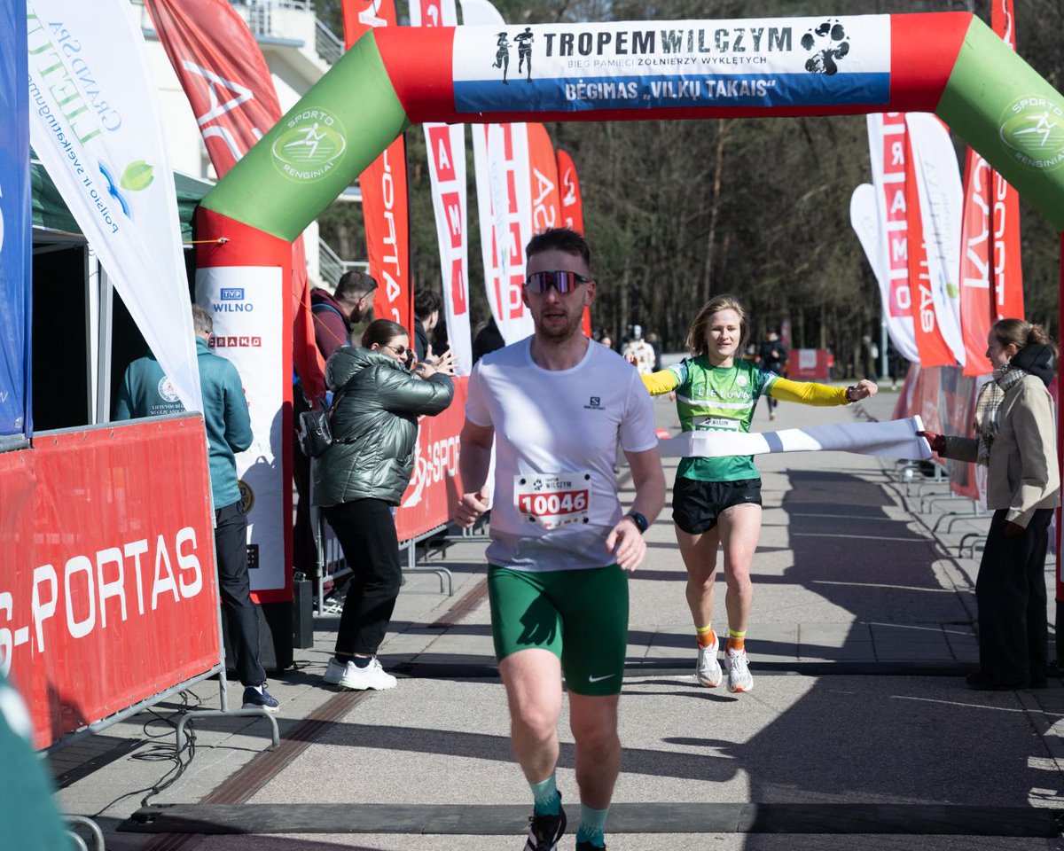 PL in Lithuania 🇵🇱 (@plinlithuania) on Twitter photo 💬 Džiaugiuosi, kad šiandien su mumis yra tiek daug žmonių. Susirinkome čia pagerbti tų, kurie kovojo už mūsų laisvę, kad galėtume gyventi laisvose nepriklausomose šalyse. –sakė CdA <a href="/G_M_Poznanski/">Grzegorz M. Poznański</a>, prieš bėgimo 🐾Vilkų takais 2025🐾, skirto Pamirštiesiems kariams atminti, startą. 💬 Džiaugiuosi, kad šiandien su mumis yra tiek daug žmonių. Susirinkome čia pagerbti tų, kurie kovojo už mūsų laisvę, kad galėtume gyventi laisvose nepriklausomose šalyse. –sakė CdA <a href="/G_M_Poznanski/">Grzegorz M. Poznański</a>, prieš bėgimo 🐾Vilkų takais 2025🐾, skirto Pamirštiesiems kariams atminti, startą.
