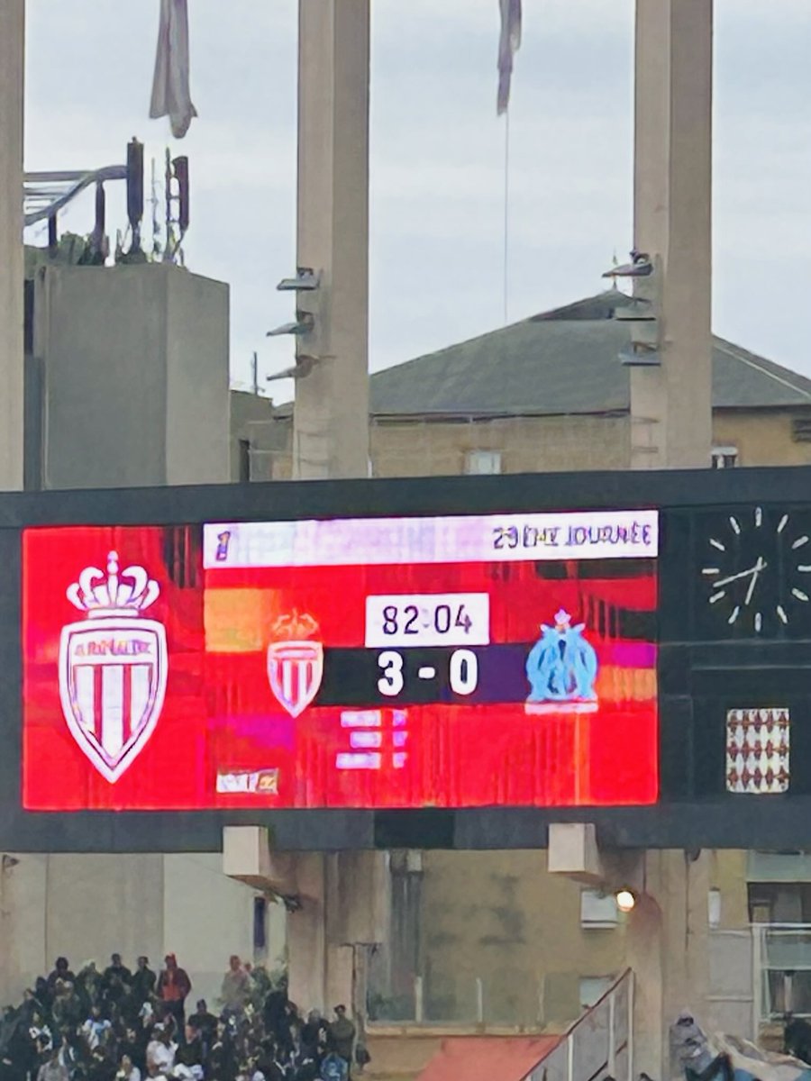 Match globalement moyen… Monaco au dessus… l’OM vraiment faible. Ou sont les « vedettes » marseillaises ?