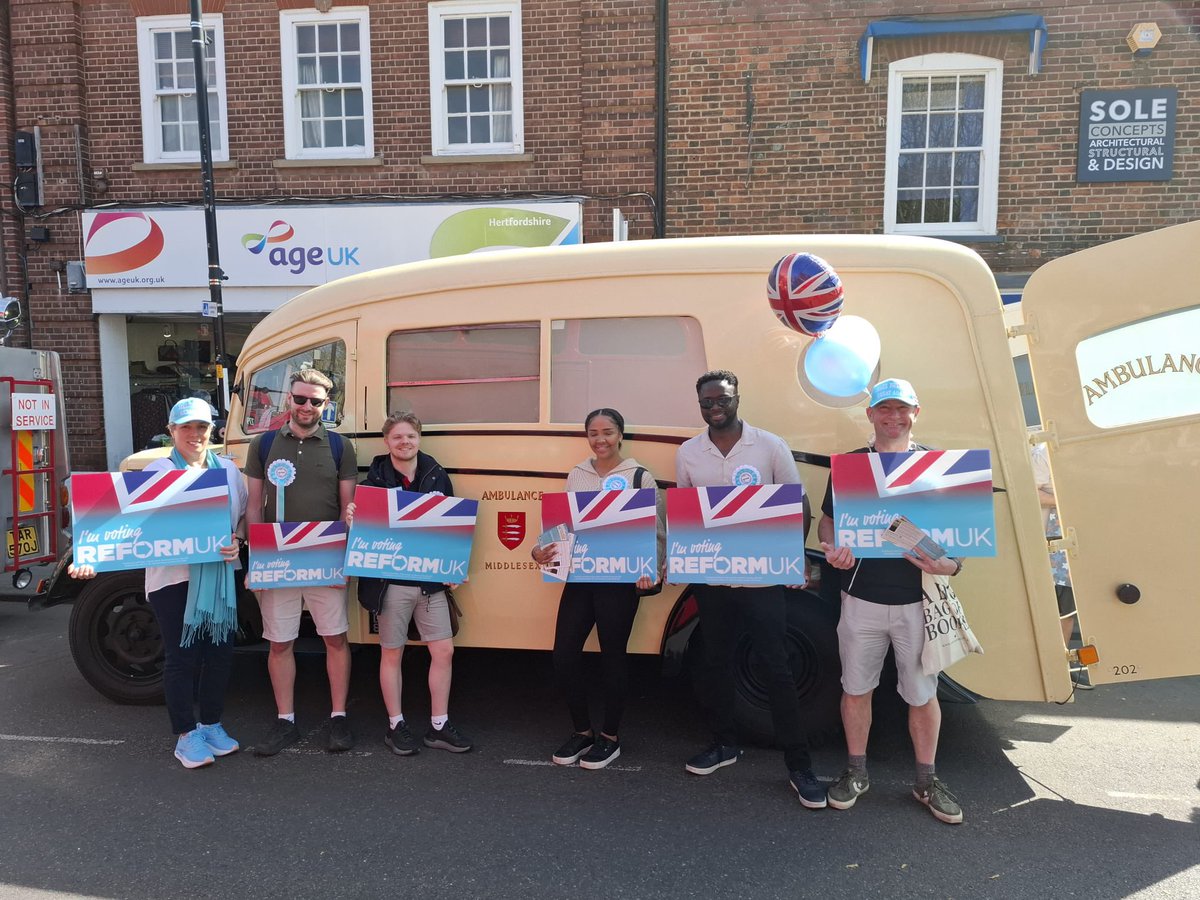 AJWilkinson24's tweet photo. What a fantastic day at Love Hoddesdon, incredible support &amp; energy from the public! https://t.co/BvXBAUGDWt