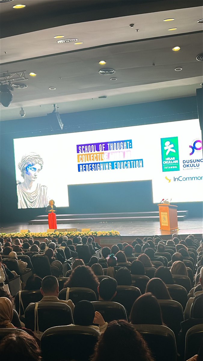 emreerytu's tweet photo. #incommon ve @hisar_school düzenlediği Kolektif Akıl ile Eğitimi Yeniden Tasarlamak konferansı oldukça verimli geçti. @geoffmulgan ilham verici  konuşması @ayse_alan harika atölyesi sonunda yeni sorular ile günü bitirdik. Emekleri için @suatkardas ve bütün ekibe teşekkürler. https://t.co/3AR4EPxTYc