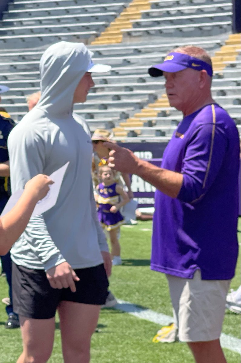 margravesmax1's tweet photo. What a pleasure it was to meet Head Coach Brian Kelly and attend the 2025 LSU spring football practice! #geauxtigers @SaulsCoach @CoachHaack09 @coachschwartz88 @MHSFootball24 @RockPerkins52 https://t.co/tKO9dSQ2Re