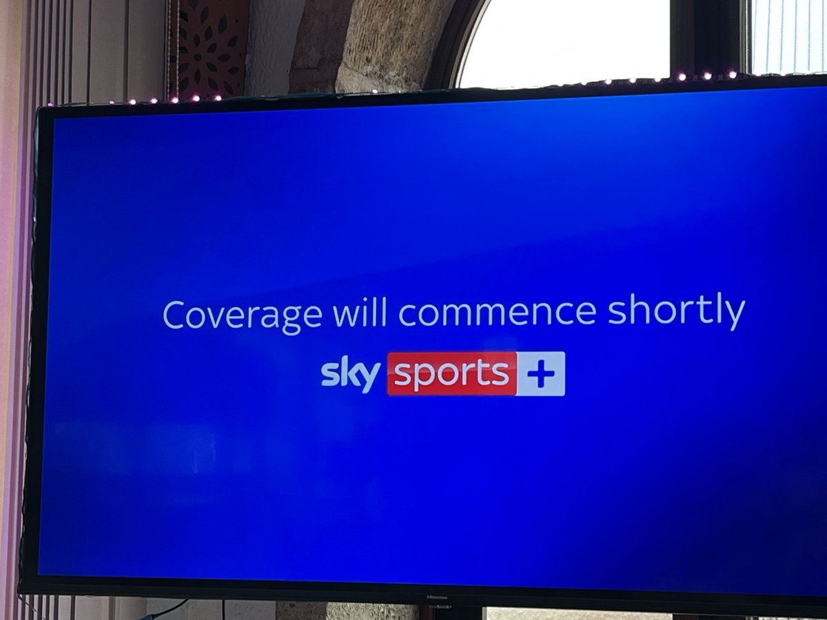 Villans69's tweet photo. @SkyNetball @NetballSL  PLEASE SORT OUT YOUR YOUTUBE BROADCAST !! YEs i am shouting 😂 https://t.co/QP1lnjjn4w