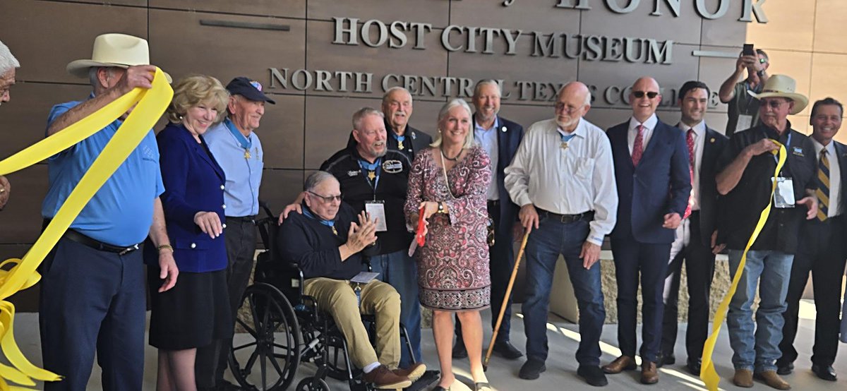Drew Springer (@drewspringer) on Twitter photo Great to see <a href="/RepBrandonGill/">Congressman Brandon Gill</a> in Cooke Co for the ribbon cutting of Medal Of Honor museum in Gainesville.
And a special thanks to <a href="/SecJaneNelson/">Secretary Jane Nelson</a> that did so much to help make it possible. #txlege Great to see <a href="/RepBrandonGill/">Congressman Brandon Gill</a> in Cooke Co for the ribbon cutting of Medal Of Honor museum in Gainesville.
And a special thanks to <a href="/SecJaneNelson/">Secretary Jane Nelson</a> that did so much to help make it possible. #txlege