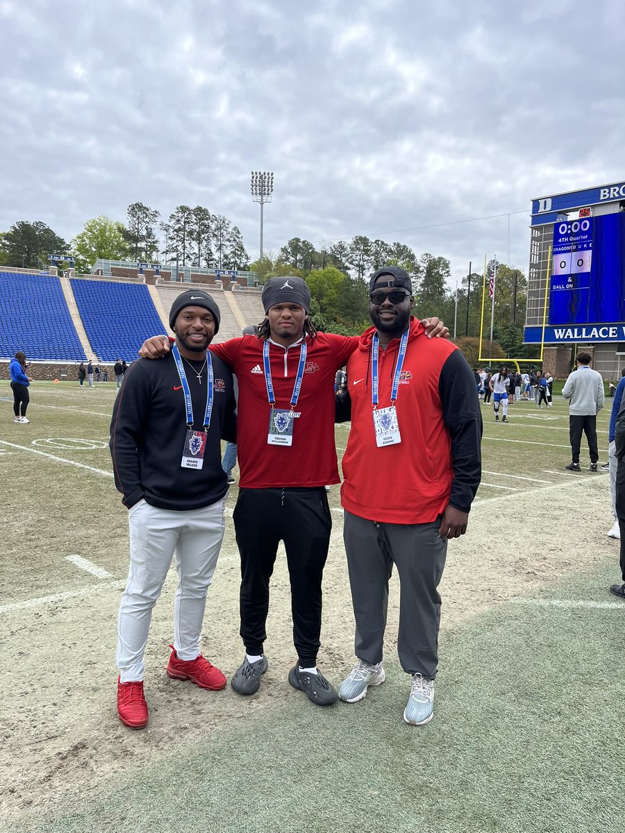Trevon Williamson (@trevonwill14855) on Twitter photo Thanks <a href="/Coach_JWatts/">Justin Watts</a> for the invite, I enjoyed getting to see you guys scrimmage!
<a href="/CoachOzzieExume/">Coach Ozzie Exume</a> <a href="/CoachWalker_15/">Chance W</a>
<a href="/AveiusD/">Coach Darby</a>
<a href="/OkeviusConway/">Okevius Conway</a>
<a href="/CoachC_Foster/">Chris Foster</a>
<a href="/DukeFOOTBALL/">Duke Football</a> Thanks <a href="/Coach_JWatts/">Justin Watts</a> for the invite, I enjoyed getting to see you guys scrimmage!
<a href="/CoachOzzieExume/">Coach Ozzie Exume</a> <a href="/CoachWalker_15/">Chance W</a>
<a href="/AveiusD/">Coach Darby</a>
<a href="/OkeviusConway/">Okevius Conway</a>
<a href="/CoachC_Foster/">Chris Foster</a>
<a href="/DukeFOOTBALL/">Duke Football</a>