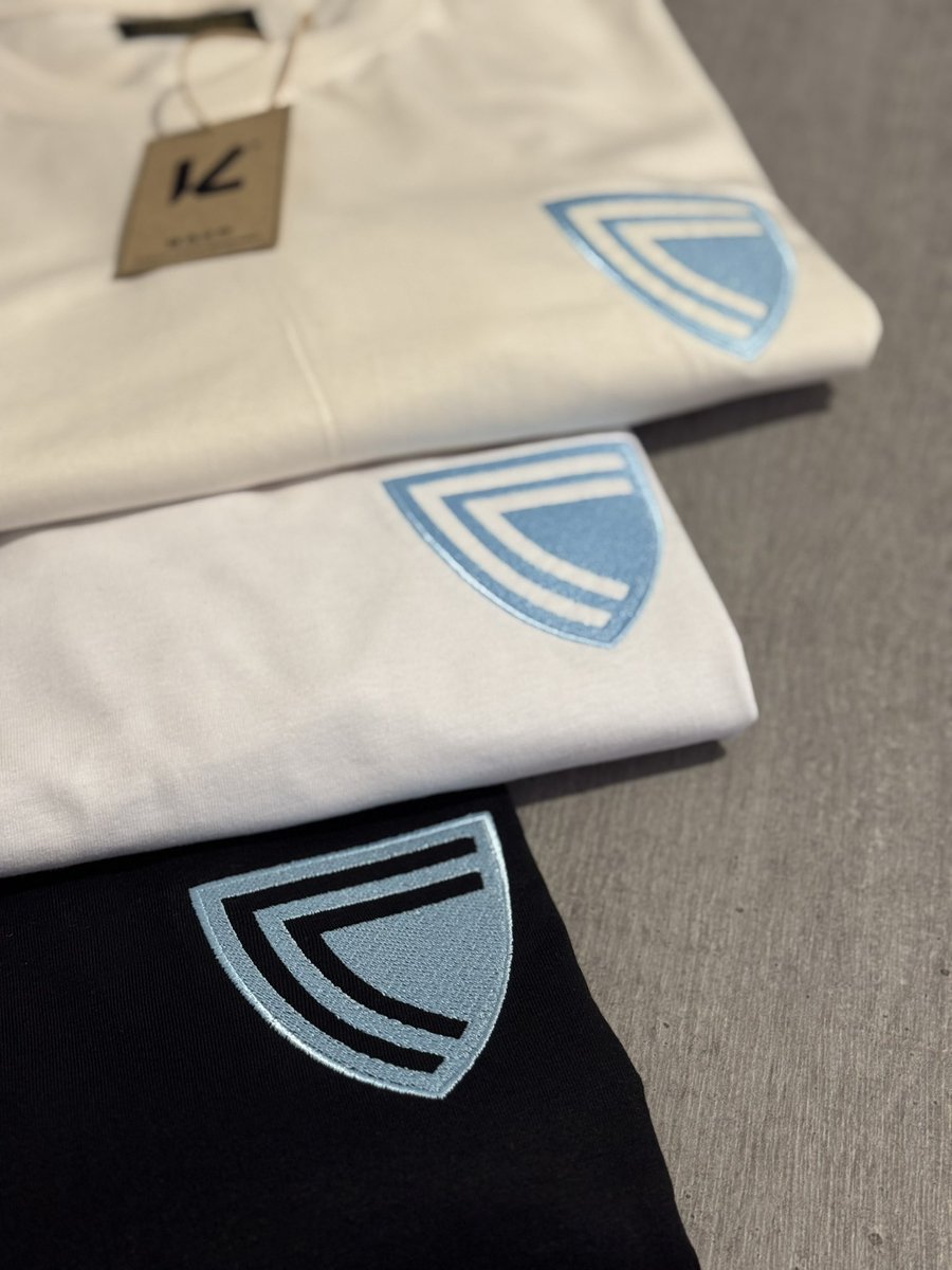 Últimamente están más solicitados nuestros productos ‘Afouteza’ 😊 Preparados ya los pedidos para los aficionados del Celta de Vigo 🩵

Podéis hacer el vuestro en nuestra web!