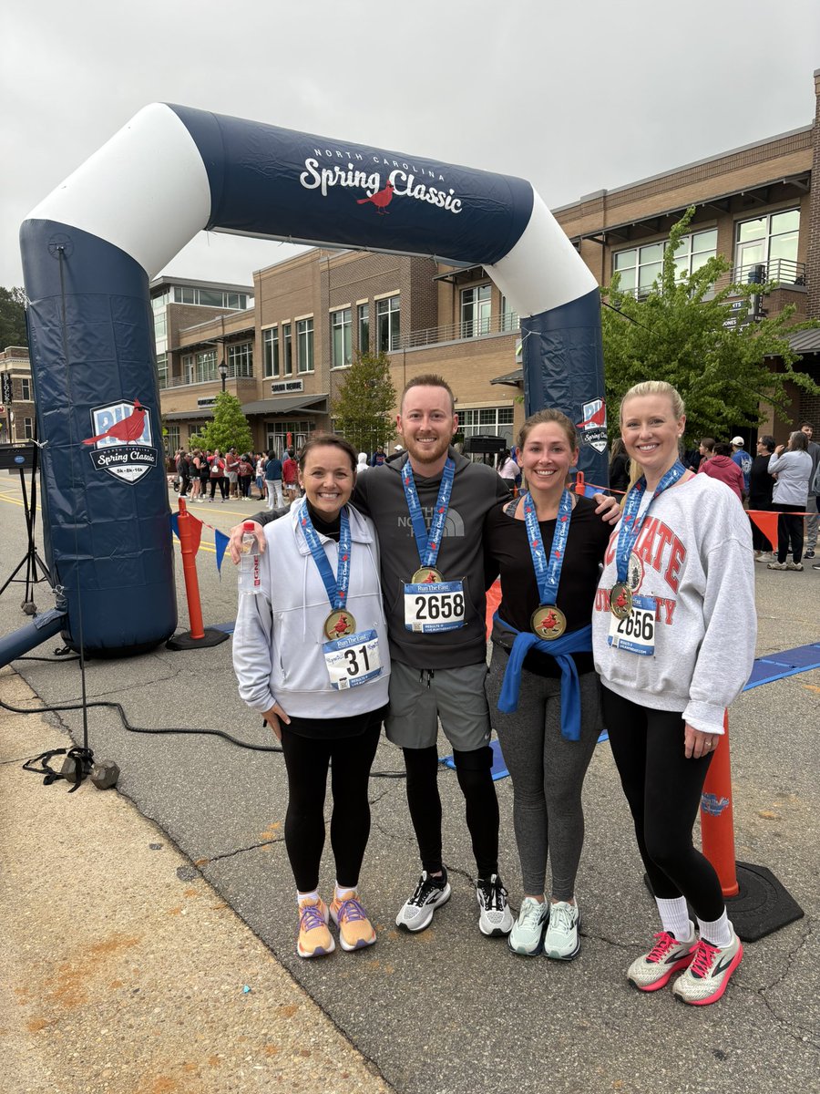 Logan Hill Schaefer (@gl_lhs) on Twitter photo thanks for helping me train <a href="/G_L_SPORTSMED/">Green Level Sports Med</a> and <a href="/G_L_ATHLETICS/">๐๐ง๐๐๐ฃ ๐๐๐ซ๐๐ก ๐ผ๐ฉ๐๐ก๐๐ฉ๐๐๐จ ๐</a> ๐
thanks for helping me train <a href="/G_L_SPORTSMED/">Green Level Sports Med</a> and <a href="/G_L_ATHLETICS/">๐๐ง๐๐๐ฃ ๐๐๐ซ๐๐ก ๐ผ๐ฉ๐๐ก๐๐ฉ๐๐๐จ ๐</a> ๐