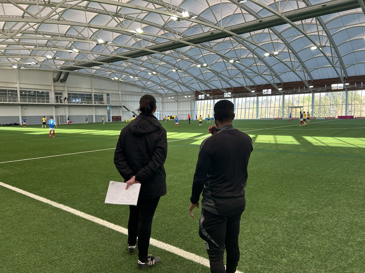 RussellEarnshaw tweet media