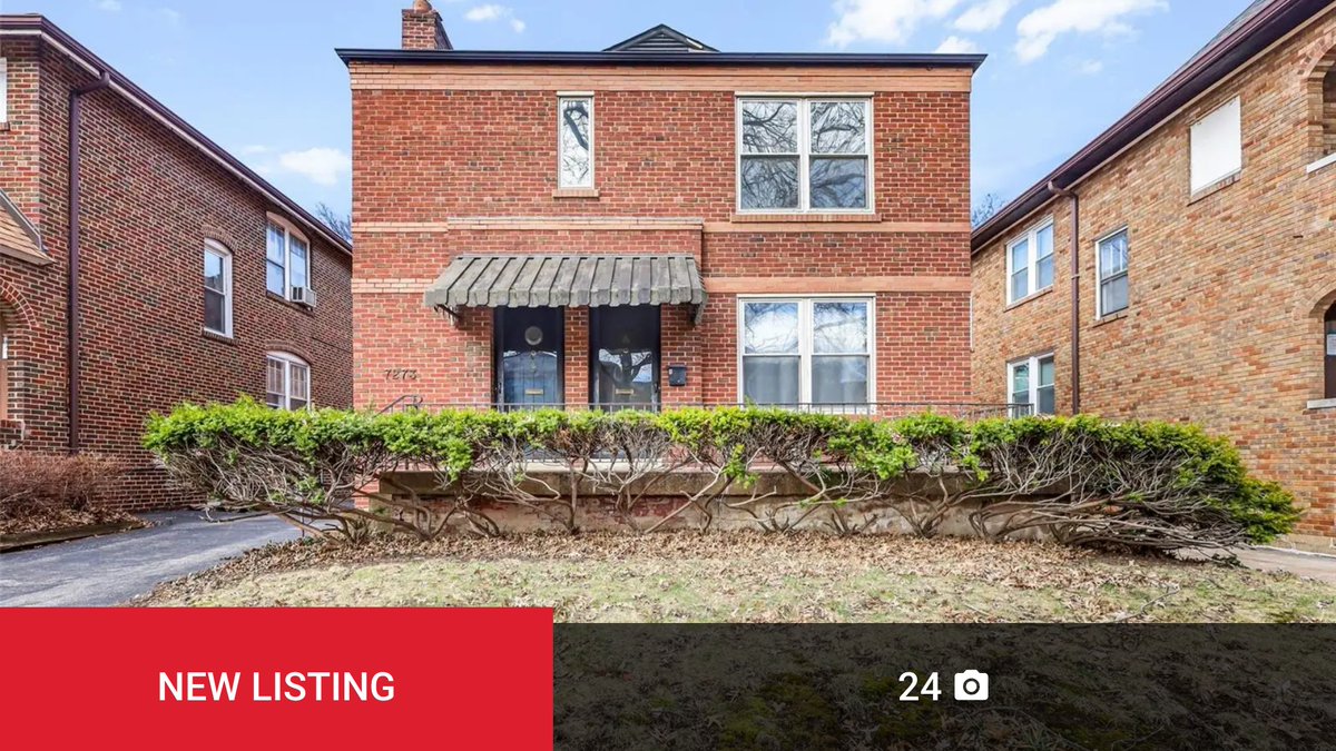 AtHomeInSTL's tweet image. Take a look at this new listing in University City! Click below for more information and tag anyone who might be interested! homeforsale.at/7273_DARTMOUTH…