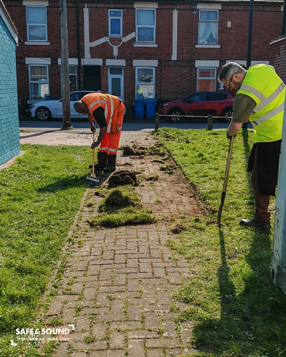 safesoundgroup's tweet image. We rolled up our sleeves and got stuck in for the Great British Spring Clean 2025 - and what a day it was! ☀️

Read all about our clean-up day and the amazing people who helped below 👇
safeandsoundgroup.org.uk/blog/2025/04/1…

#GreatBritishSpringClean #Derby #SafeAndSound #DerbyCharity