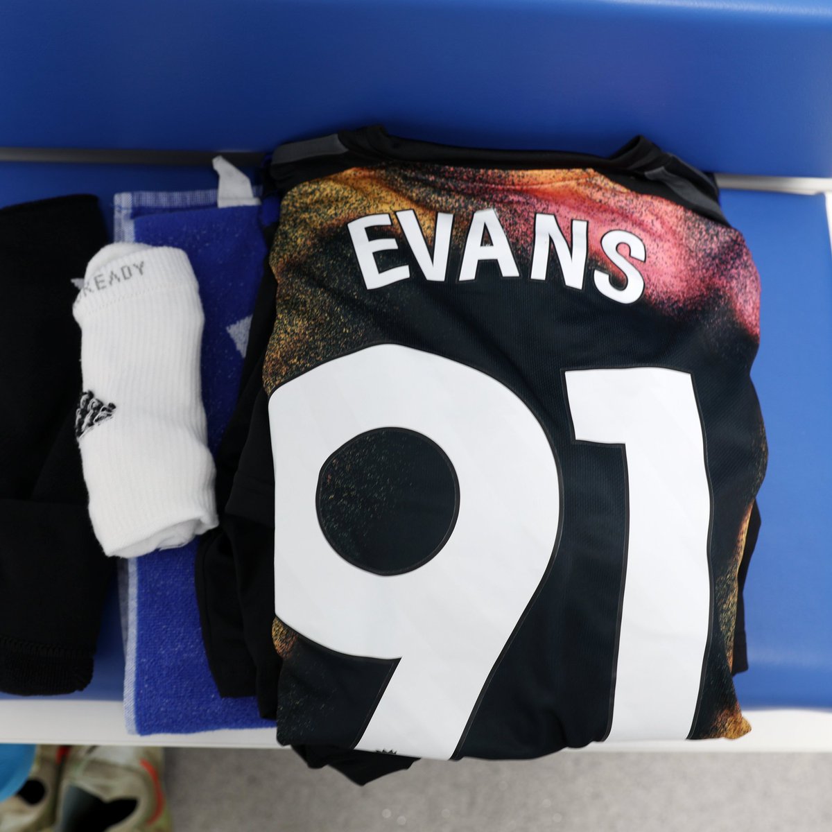 lee1978lcfc's tweet photo. #lcfc #jakeevans 💙🦊 https://t.co/1yMJBlwQuy