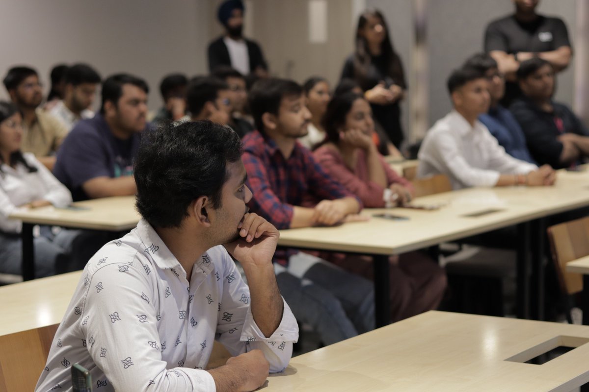 Hyperbolicindia's tweet image. AI after hours is back at Delhi 🇮🇳 . Here are some vibe from today&apos;s event.

Let&apos;s keep pushing toward a future where Al is democratized through decentralized GPU marketplaces and open-access infrastructure.

✨ Huge shoutout to  @BharatGupta9892,@0xtadashii