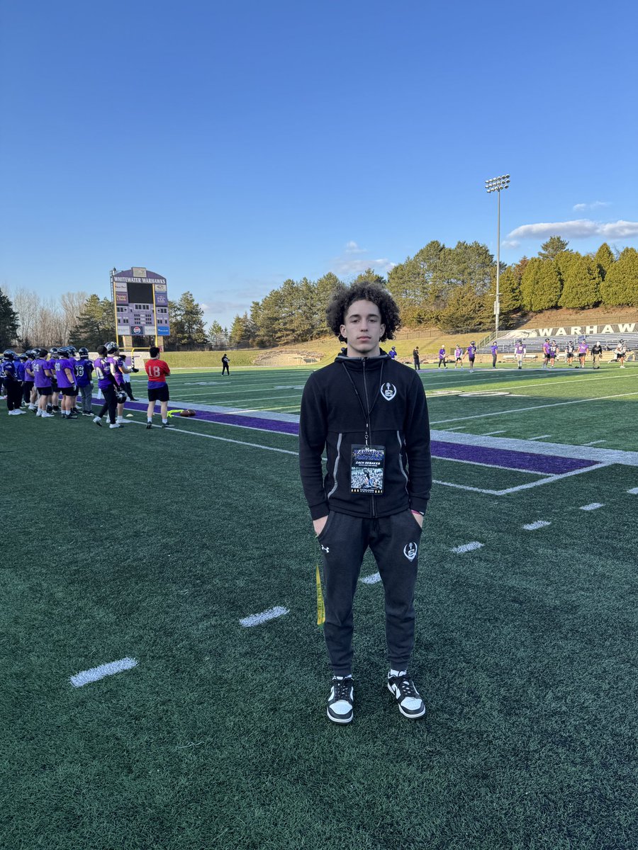 DebakerZachary's tweet photo. Thank you @CoachAOgden @CoachRindahl for having me yesterday! Looking forward to getting back on campus for a gameday! #POUNDTHRROCK
 @AntonGraham_ @PrepRedzoneWI @MJ_NFLDraft 
@jgarrett21_ @MilesGallagher7 https://t.co/MdA0fuwX1P