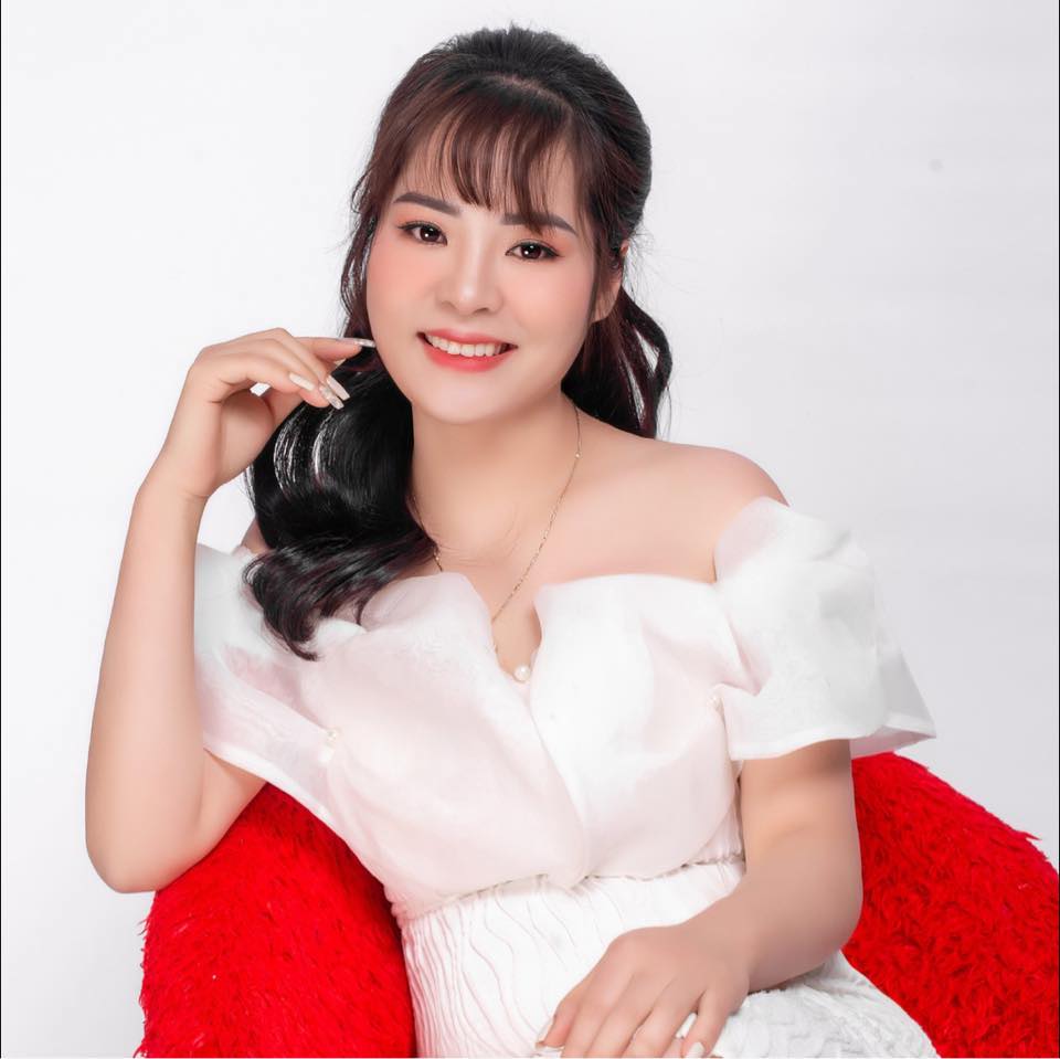 dcomss's tweet photo. 15. Em chẳng thích anh nữa. Chẳng vì gì cả chỉ là mệt mỏi quá thôi. https://t.co/7BfEG1n5wE