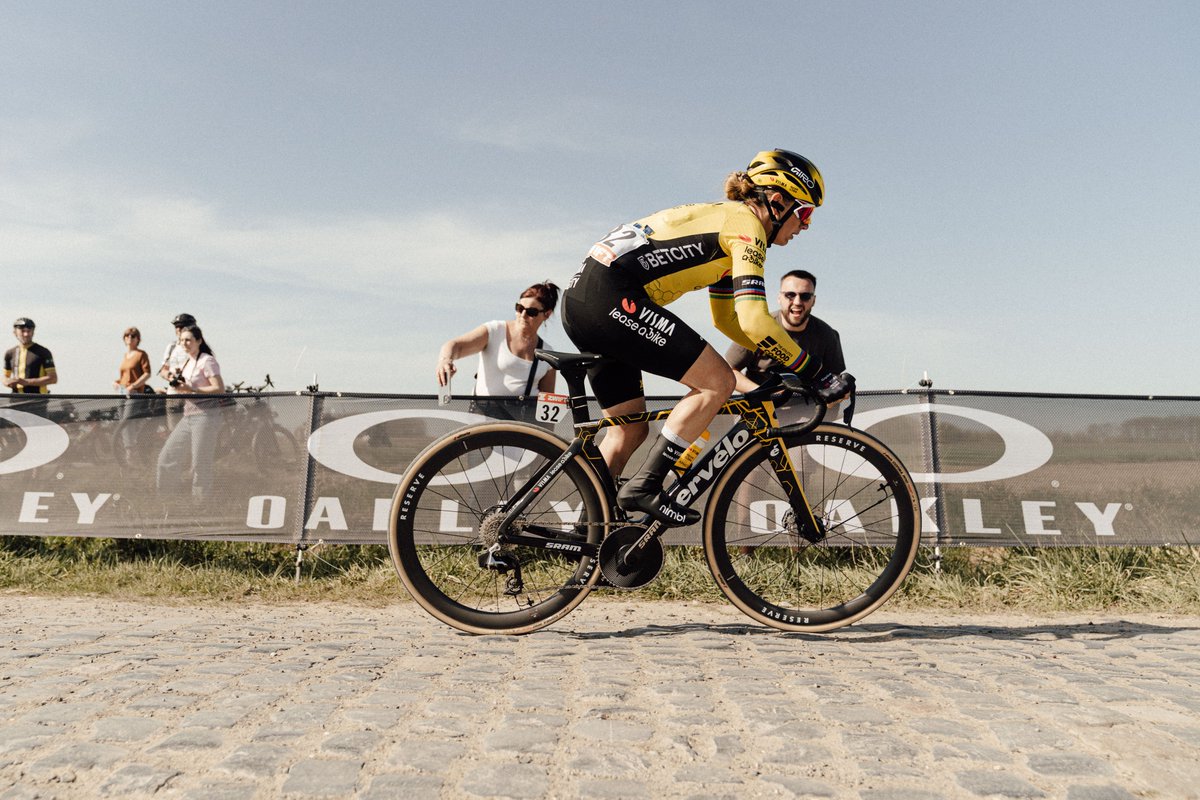 What a great champion! 😎

👋 <a href="/oakley/">Oakley</a>