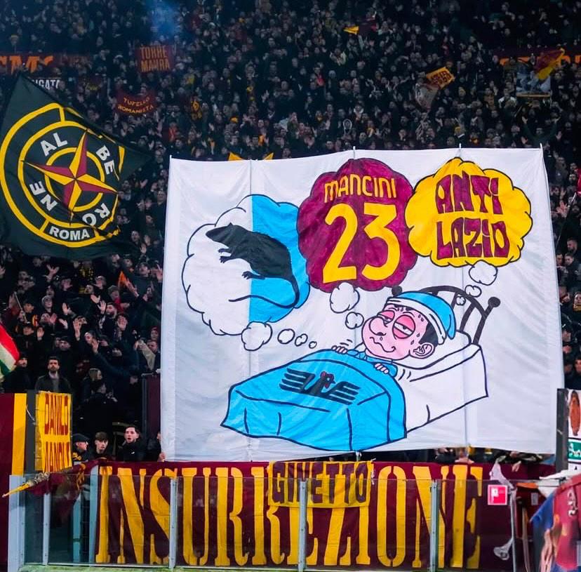 ErConteTacchia's tweet photo. La Lazio
Le guardie
I coloni israeliani

Voi siete i biancoblú!
#LazioRoma #DerbyRoma https://t.co/Tw1YnukDpf