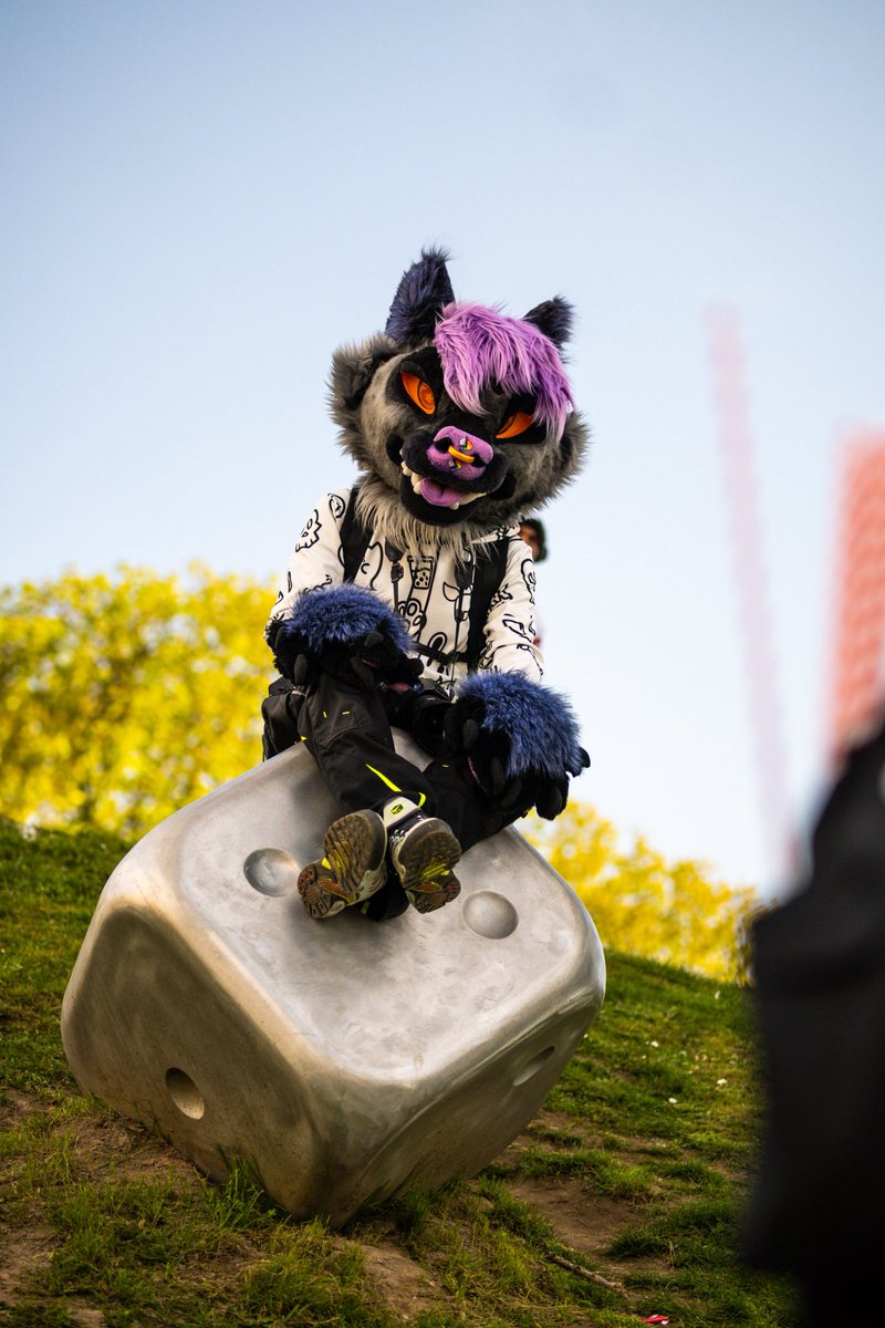 RyuxWolf's tweet photo. Was at the Linzer Suitwalk today!
The weather was great! Was a very nice event! 😊 https://t.co/TNG7Y8yA1L