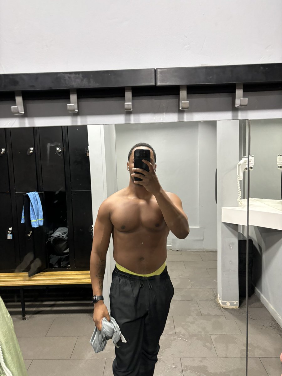 linesnboxes's tweet image. 