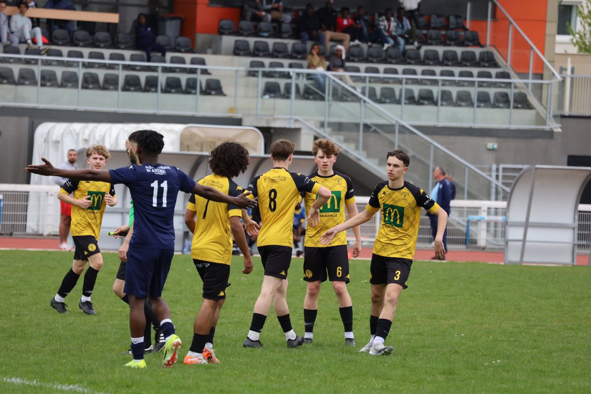 ✌️ | + 3️⃣ 𝗣𝗢𝗜𝗡𝗧𝗦 ! 

✅ | Seule équipe du club sur le pont ce samedi, les hommes de 𝗠𝗔𝗧𝗛𝗬𝗦 𝗡𝗚𝗨𝗬𝗘𝗡 (U18) retrouvent le goût de la victoire en s’imposant 1️⃣-2️⃣ sur la pelouse du 𝗦𝗖 𝗛𝗘𝗥𝗢𝗨𝗩𝗜𝗟𝗟𝗘 !

#teamastd | #football | #trouville | #deauville