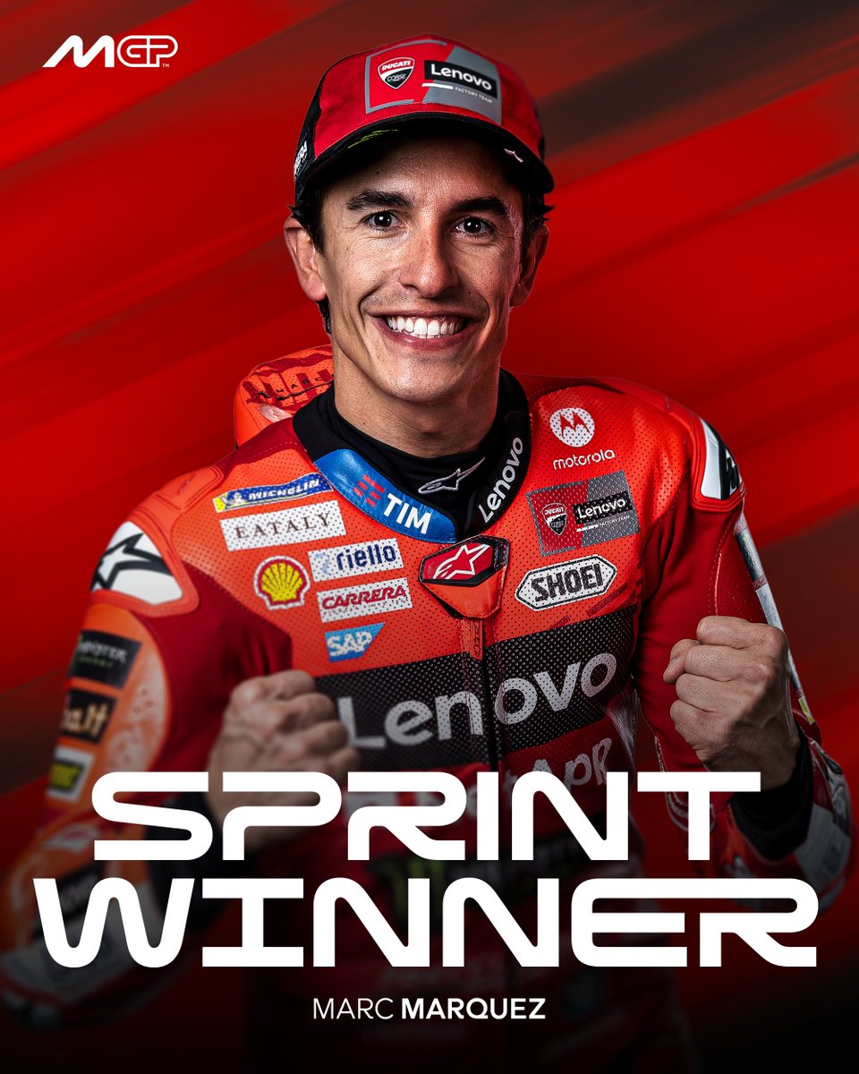 MotoGP's tweet photo. 4⃣th consecutive #TissotSprint victory for @marcmarquez93 🥇🥇🥇🥇

#QatarGP 🇶🇦 https://t.co/buBfgi4XmS