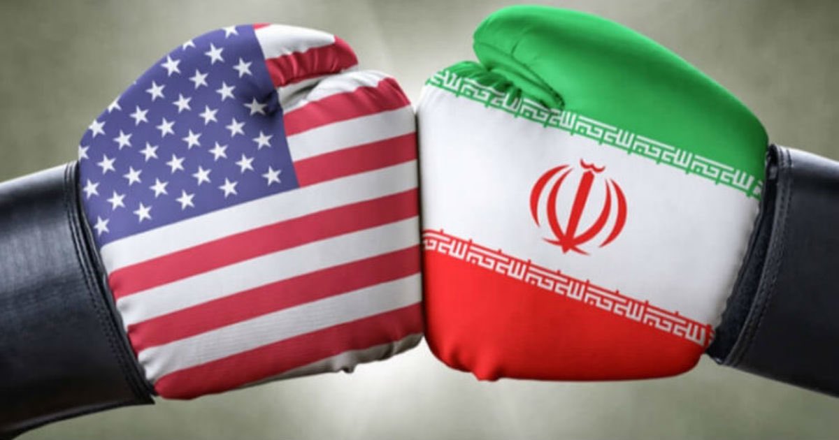 أكثر من نصر أصابته الدبلوماسية الإيرانية في مسقط هذا اليوم في تفاوض "غير مباشر" كما اشترطت طهران ، واصرت على إجراءه في سنوية "اليوم النووي الإيراني ".
احباط "النتن" وبعض العربان وارد ، والغير منطقي هو ترك ترامب لفرص استثمار واعد في ايران يقدر بعشرة ترليون دولار لعيون هؤلاء …