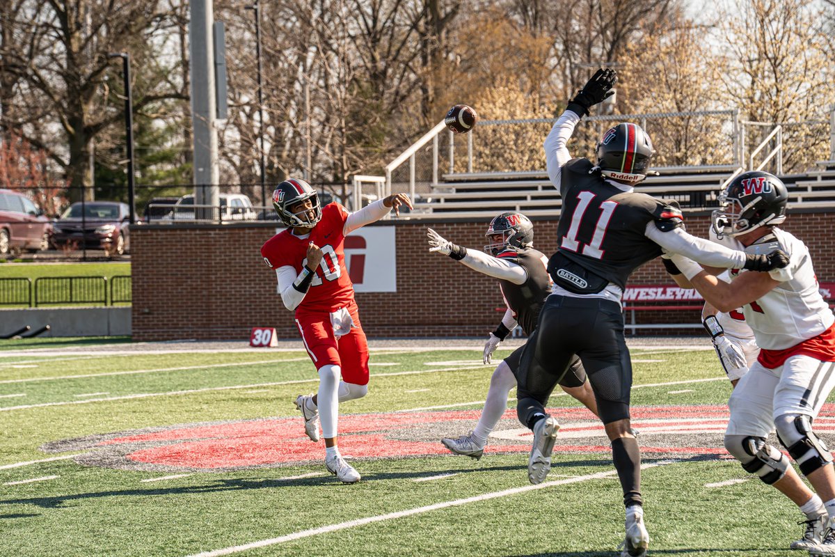 IWUWildcats's tweet photo. Counting down the days until August 30! 🏈

Check out some of our favorite shots from today’s Red-Gray Spring Game! 😼

#BothAnd https://t.co/qZu45vwnlU