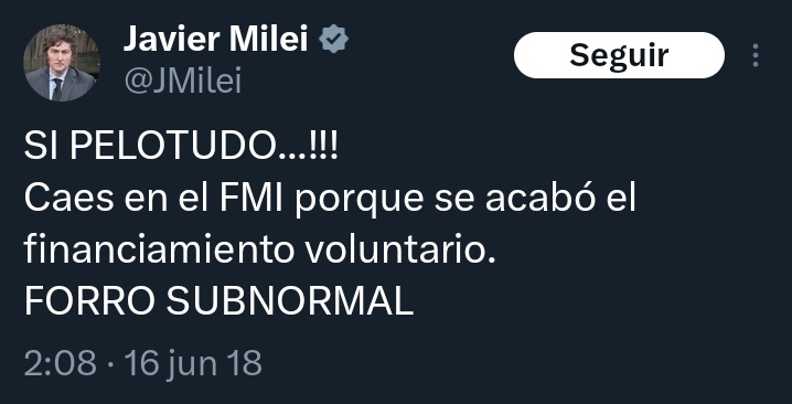 politikeador's tweet photo. Primer Presidente que habla consigo mismo. https://t.co/DP1C0fCuTE