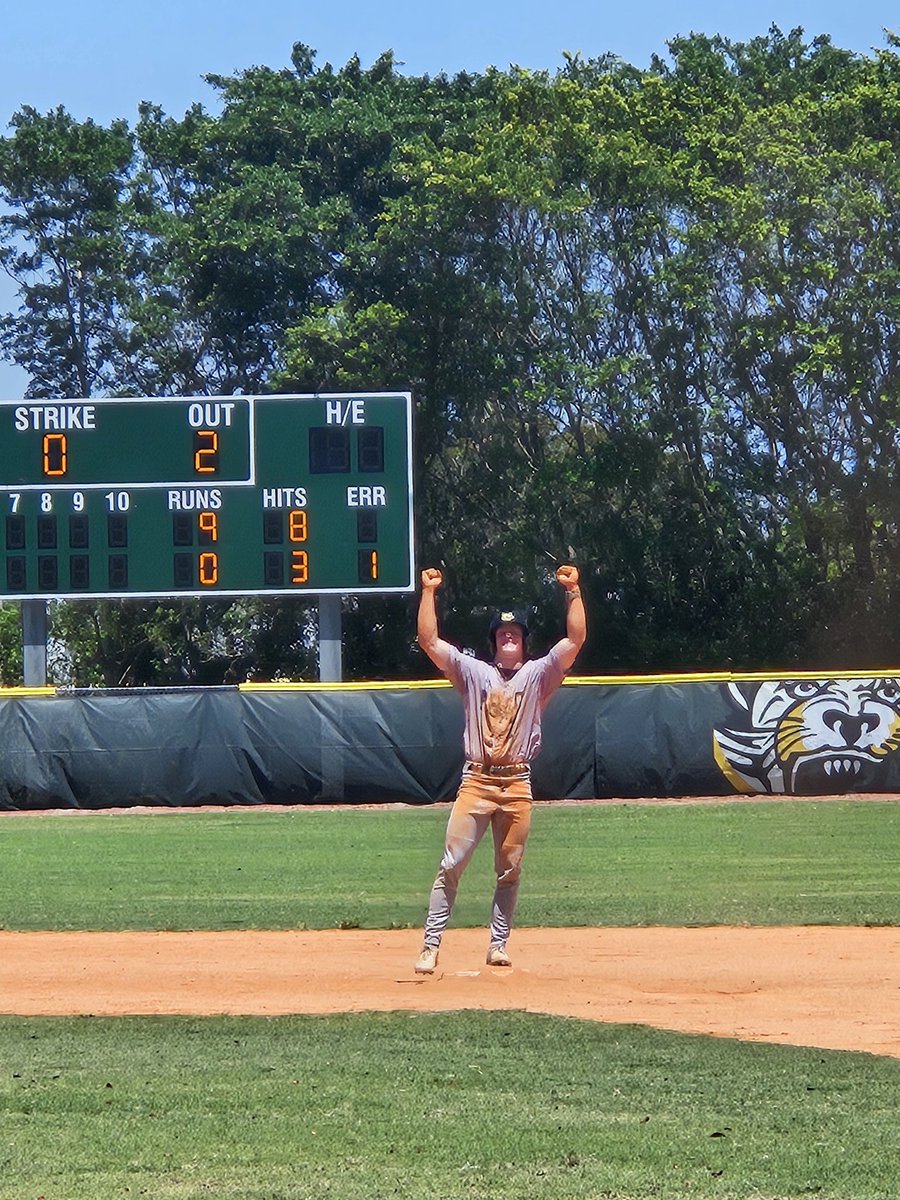lyndon.coleman (@coachcoleman13) on Twitter photo Bobcats have a new stolen base king in Clay Thompson. Today, he stole his 43rd base on the season, breaking Jermaine White record of 42 stolen bases. Bobcats have a new stolen base king in Clay Thompson. Today, he stole his 43rd base on the season, breaking Jermaine White record of 42 stolen bases.