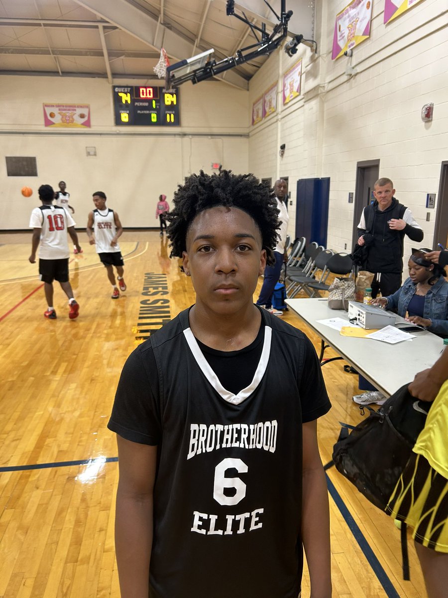 Kristopher Able of Brotherhood Elite is a hard nosed guard that thrives in transition. He's a great on ball defender aswell!