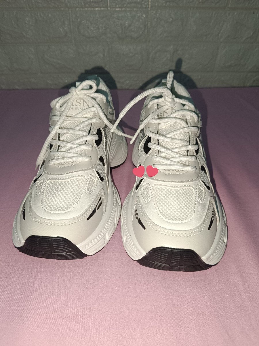 blvberie's tweet photo. up! wts sepatu ASNK uk 39, baru dateng &amp; di try on aja, dijual karna salah ukuran, nanti aku drop link 🍊 nya yaa, timaacii https://t.co/en7RHHlZyb