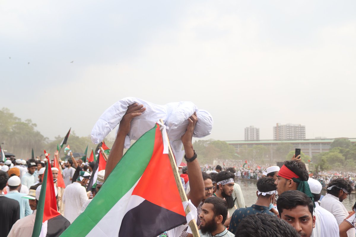 Obaidullah_OT's tweet photo. March for Gaza 🇵🇸

#StopGenocideOfPalestinians 
#saveGazaChildren https://t.co/09KChyVWc5