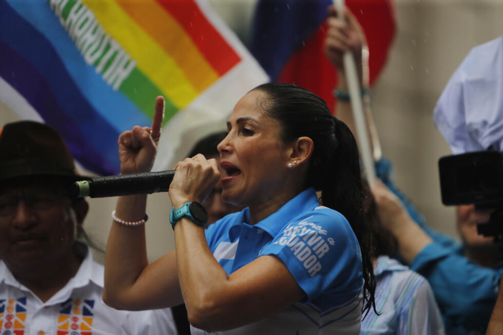 ⚫ El correísmo no aceptará la derrota de Luisa González, buscarán generar caos.

Conversación obtenida de María de Los Angeles Duarte:

"Así vayamos perdiendo nadie deberá decirlo ni hacer nada hasta un día después. No reconoceremos el resultado"